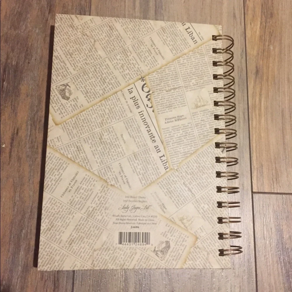Notebook - Picture 5 of 5